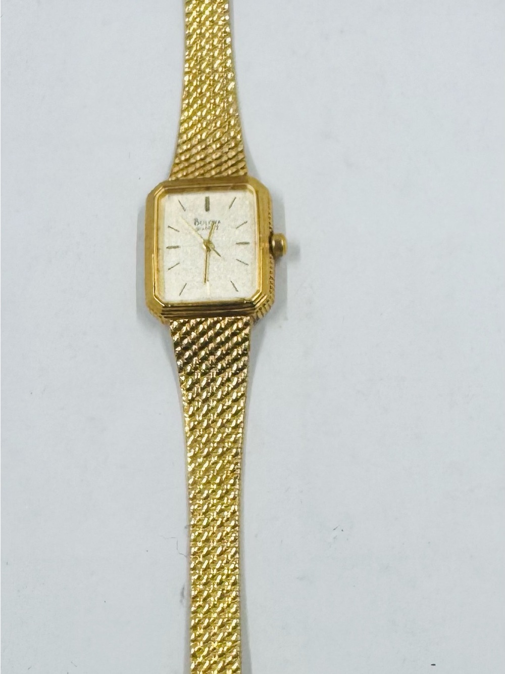 Bulova Vintage Women's Gold-Tone Quartz Dress Watch - Picture 6 of 13
